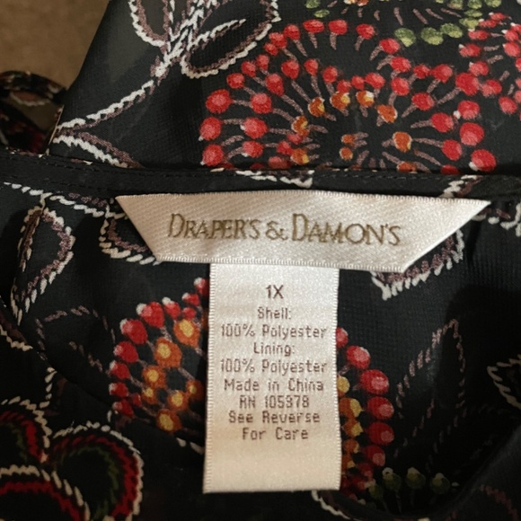 Plus Drapers And Damon’s blouse - Picture 5 of 6